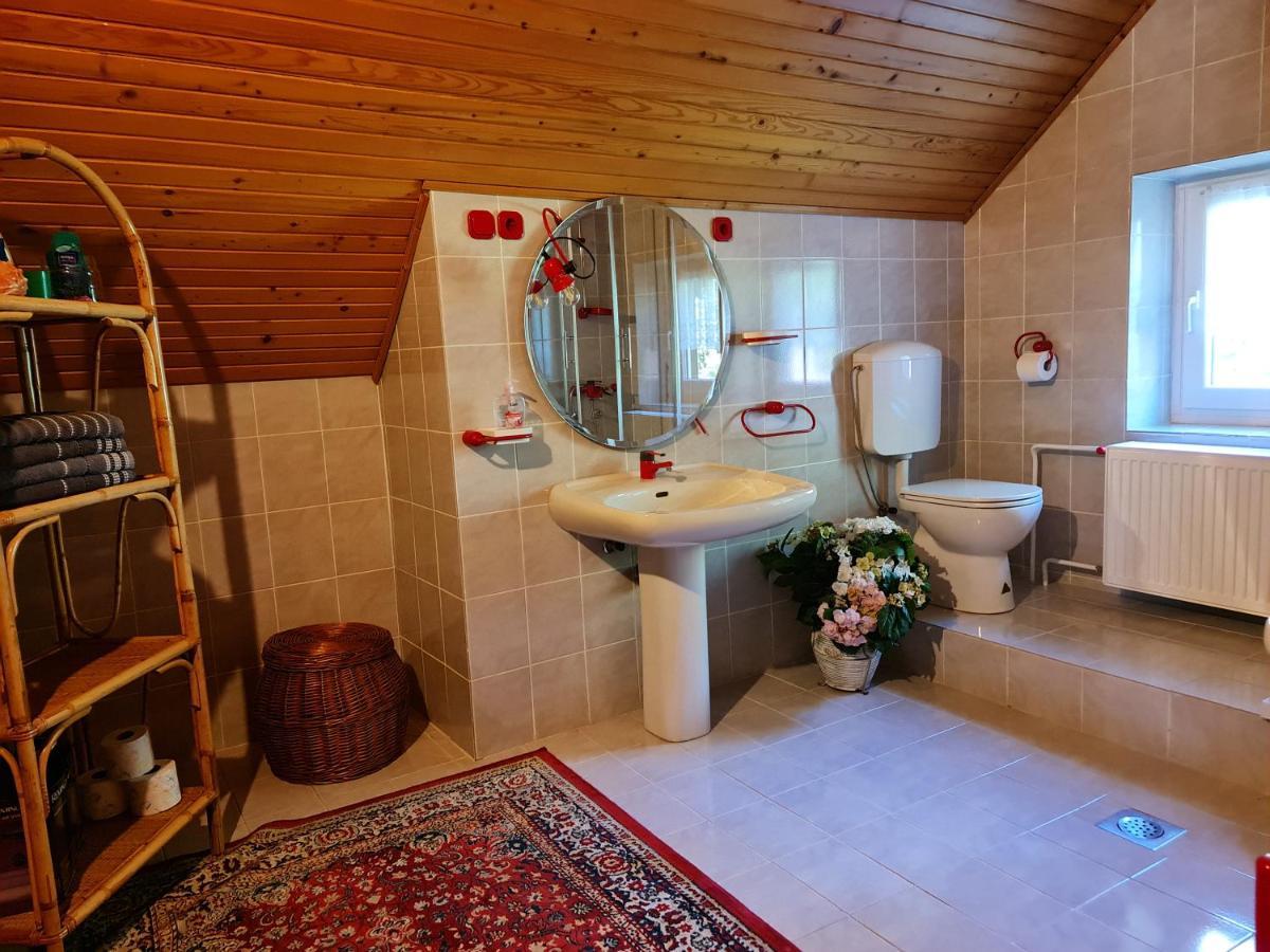 קרנייסקה גורה Holiday House Jasna מראה חיצוני תמונה